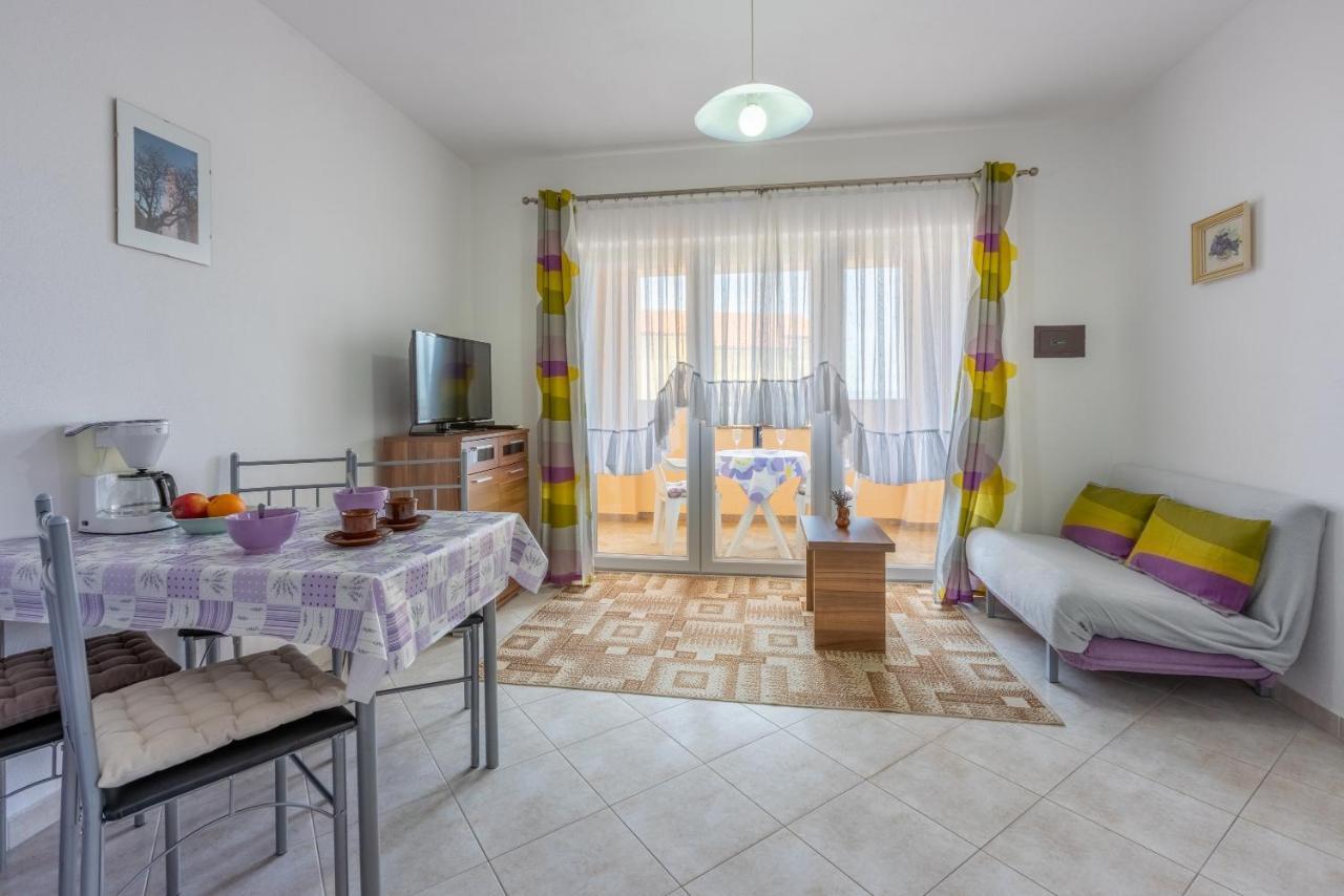 Apartmani Jaric Novi Vinodolski Exterior photo