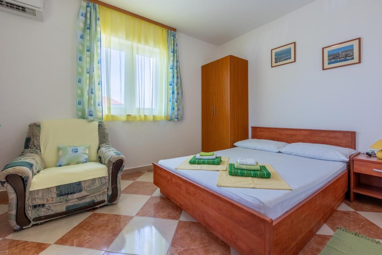 Apartmani Jaric Novi Vinodolski Exterior photo