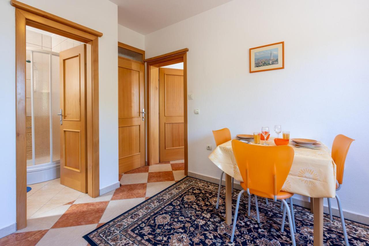 Apartmani Jaric Novi Vinodolski Exterior photo