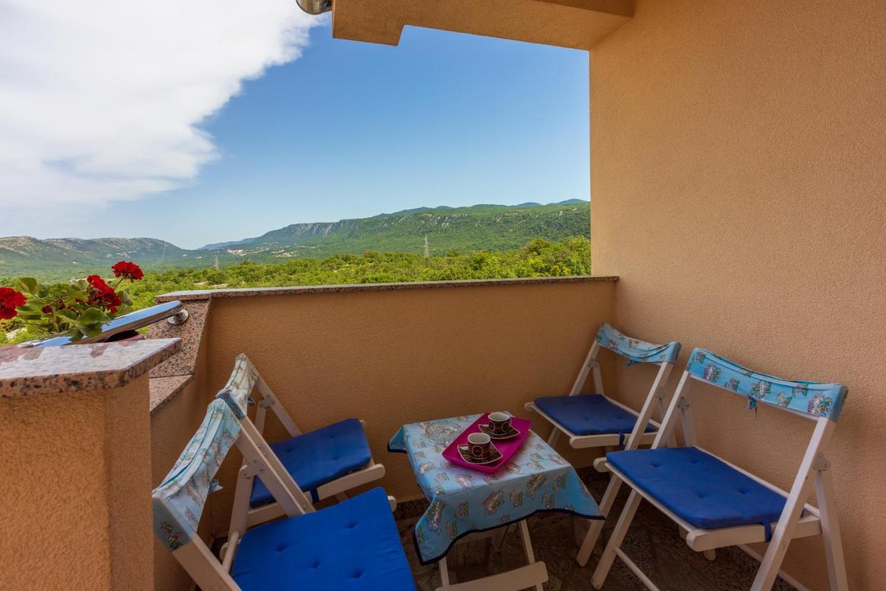 Apartmani Jaric Novi Vinodolski Exterior photo