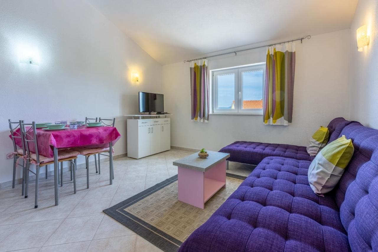 Apartmani Jaric Novi Vinodolski Exterior photo