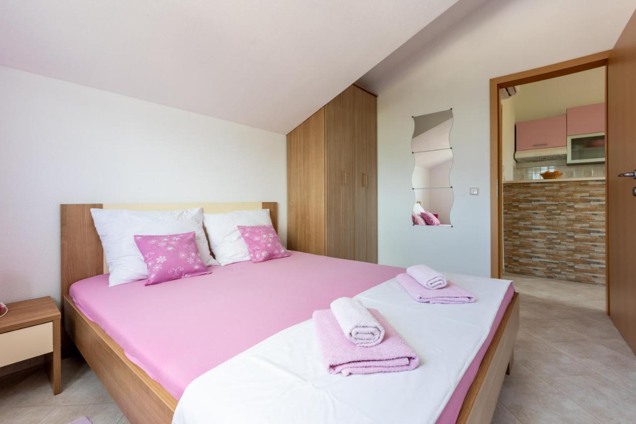 Apartmani Jaric Novi Vinodolski Exterior photo
