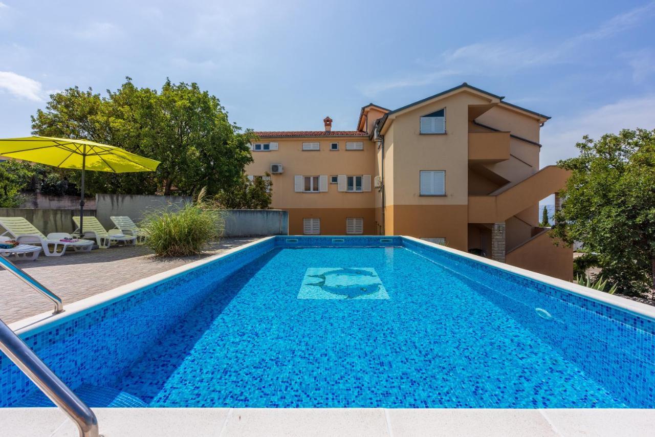 Apartmani Jaric Novi Vinodolski Exterior photo