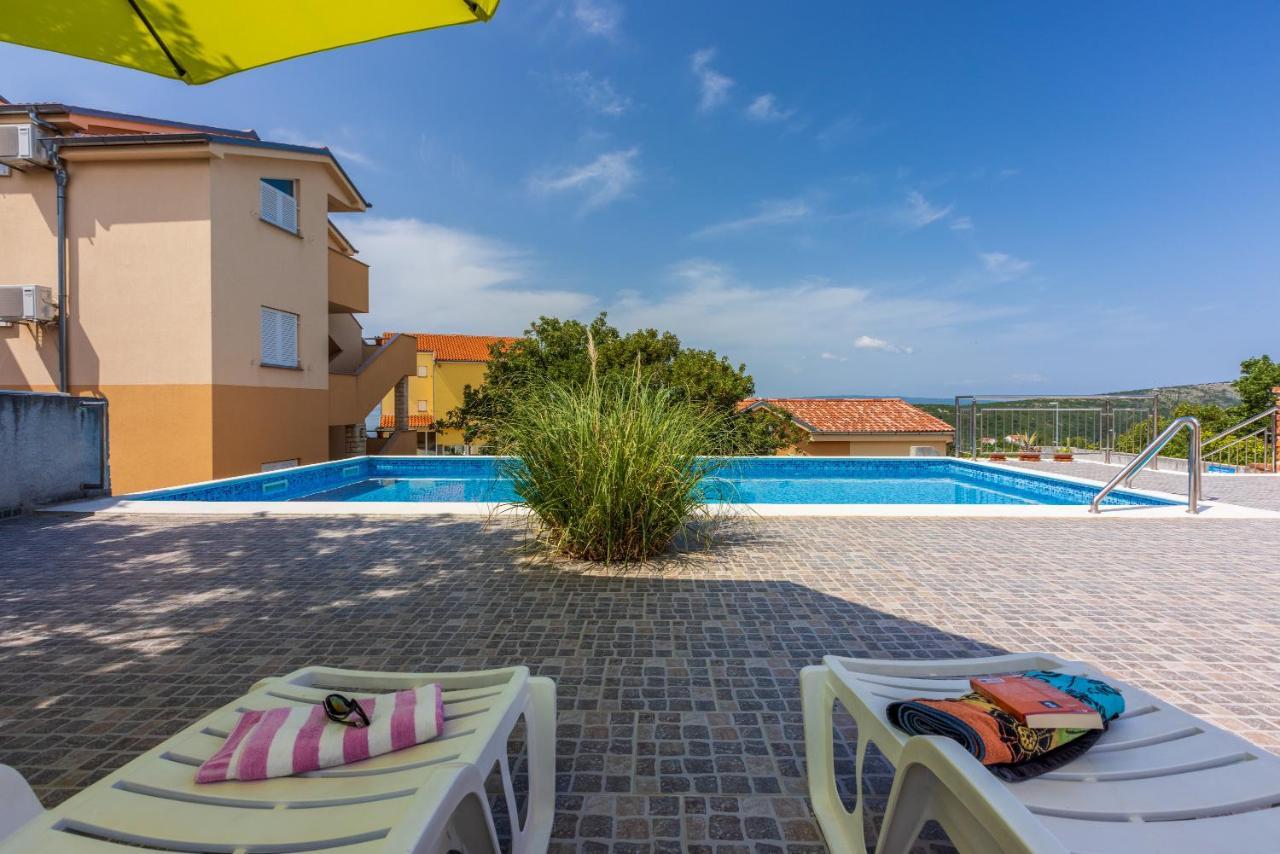 Apartmani Jaric Novi Vinodolski Exterior photo
